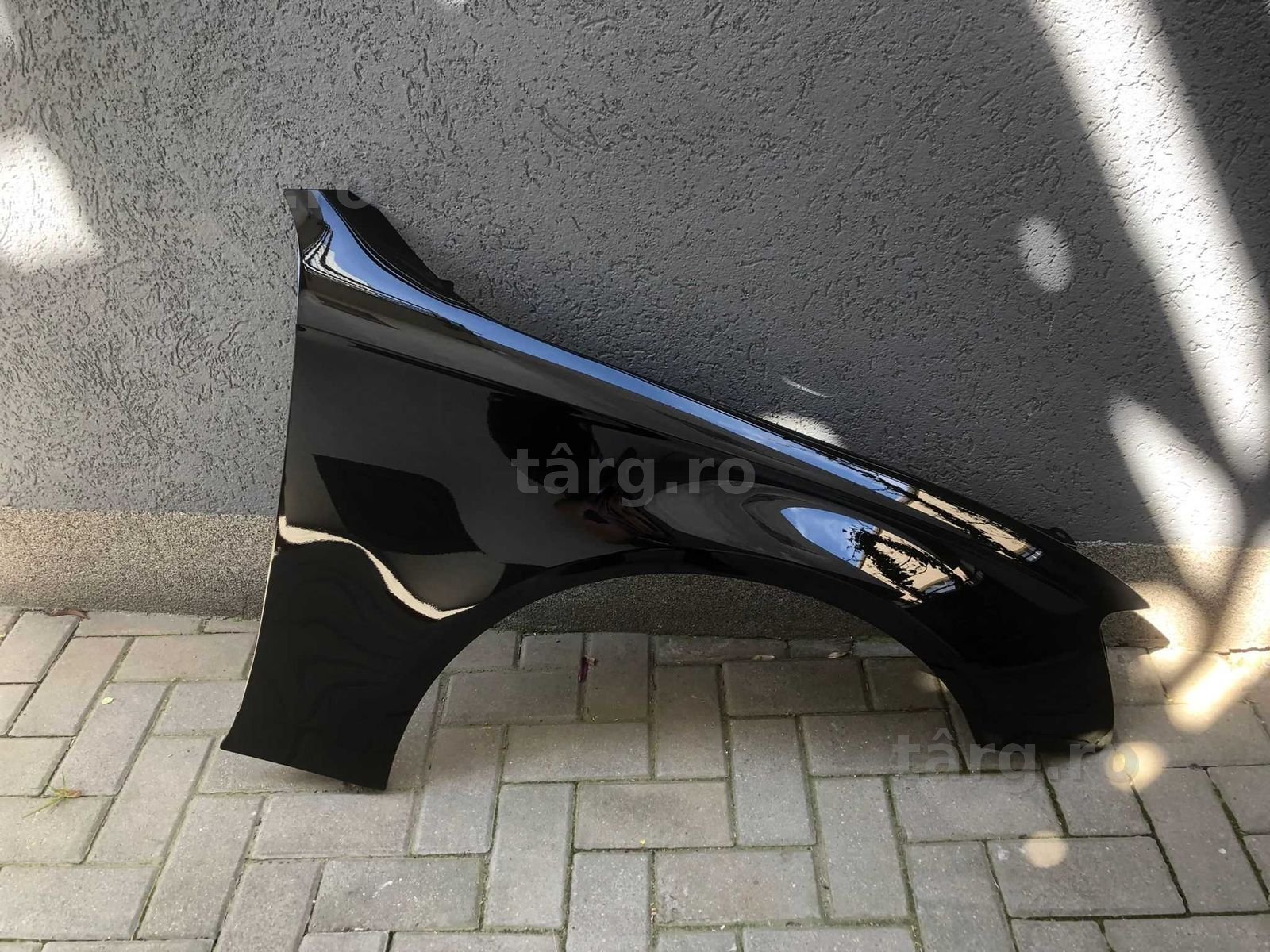 Aripa Fata Dreapta Audi A4 B8 An 2007-2011 Vopsita Negru