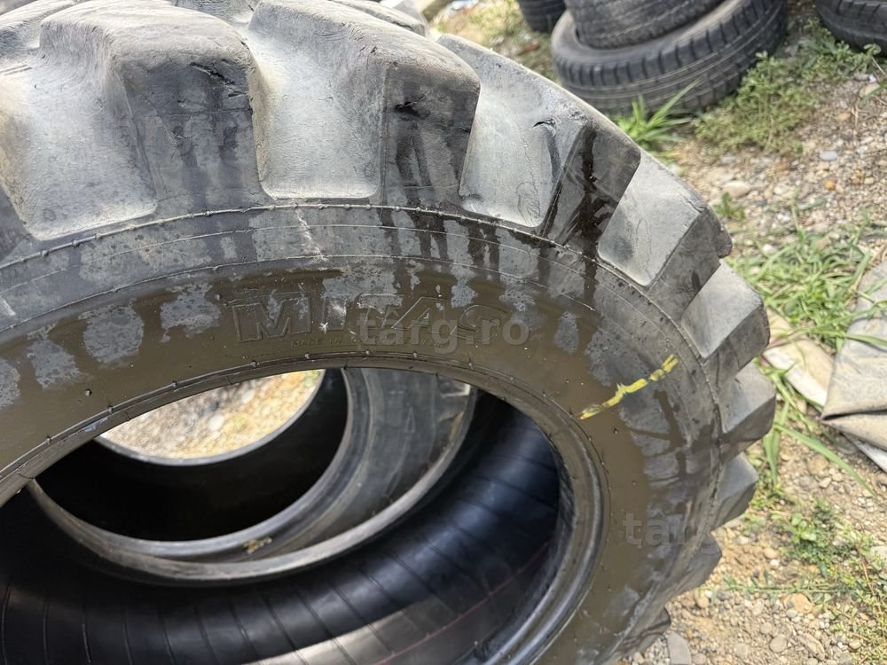 405/70r24 mitas 4