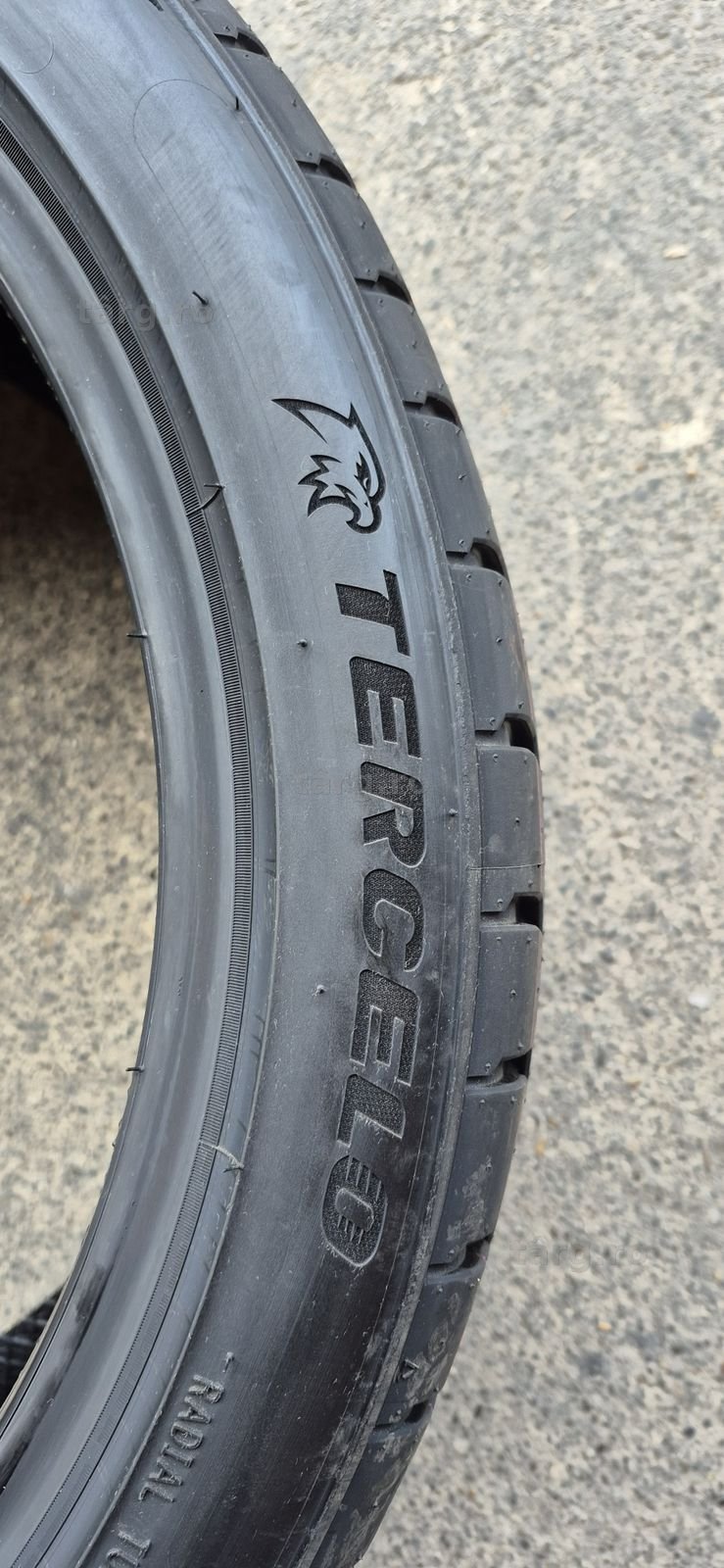 4 anvelope vara noi,fata Tercelo 245/40/18,spate Sunwide 275/35/18.Pret/bucata 3