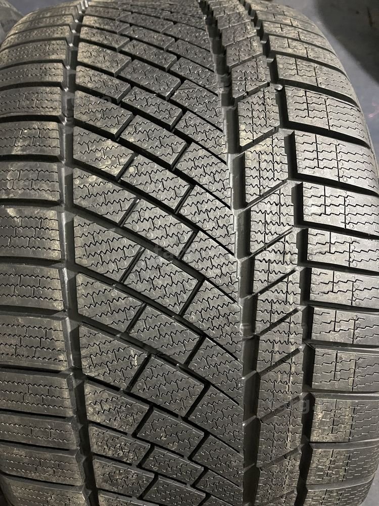 2 anvelope Noi de iarna 295/35/19 Continental 4