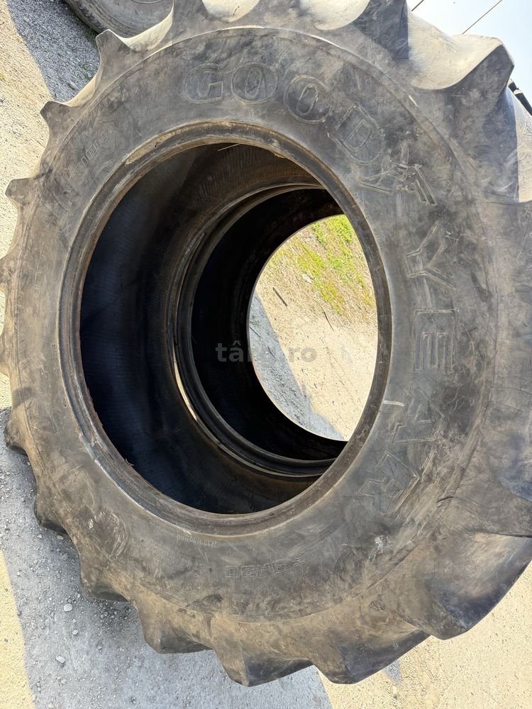 16,9r30 goodyear 4
