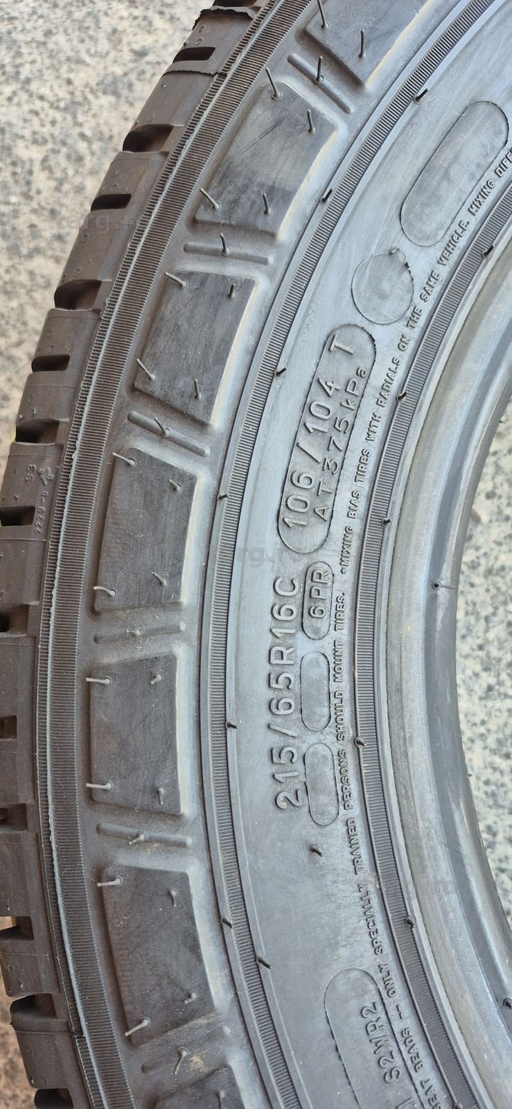 4 anvelope vara noi Michelin 215/65/16C,dot 2021.Pretul este pe bucata. 6