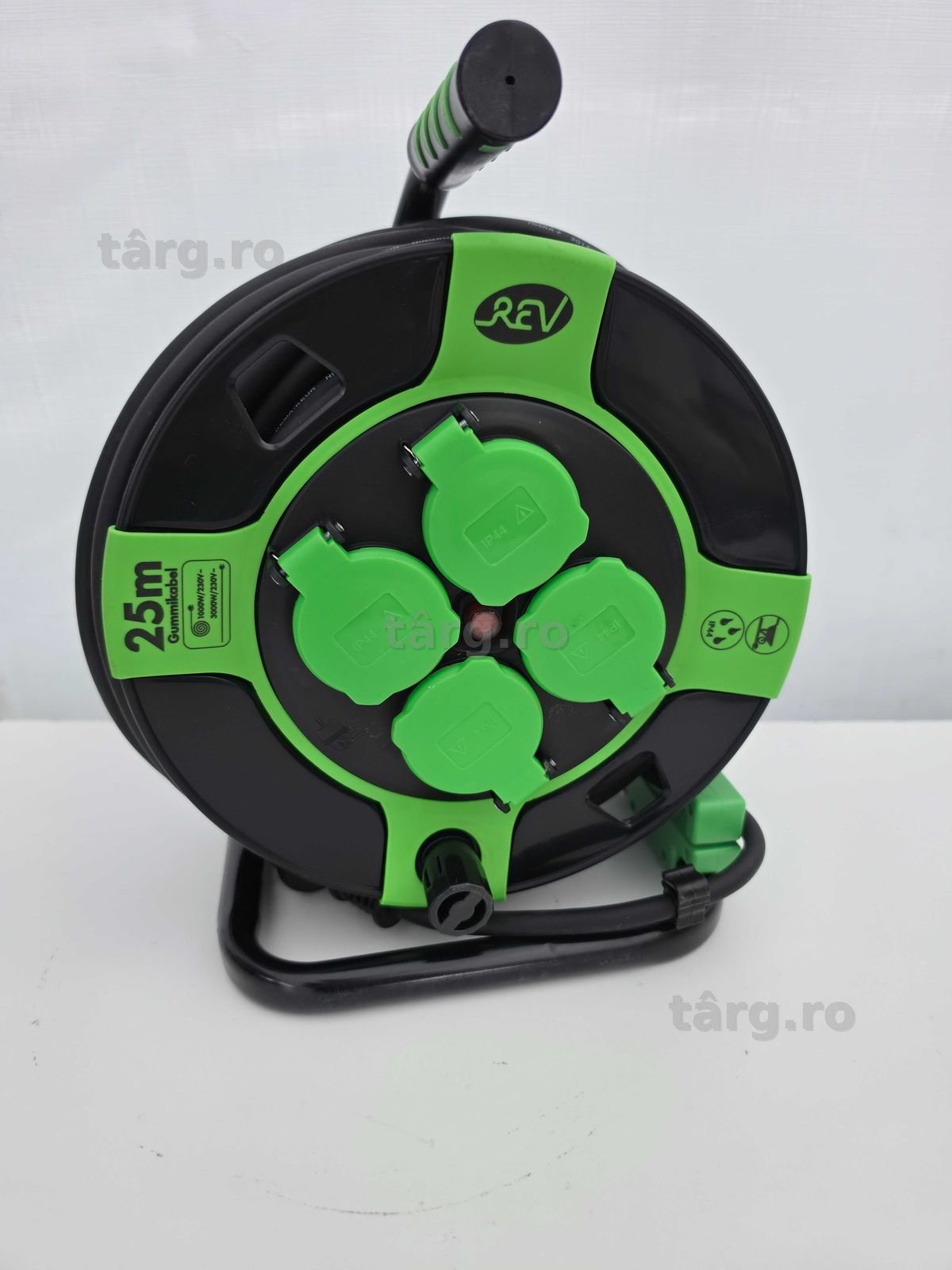 Rola de cablu REV H05RR IP44, 25 m, 3000 W, pentru exterior, cu 4 prize 6