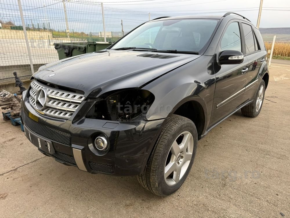 Dezmembrez / Dezmembrari / Piese / Accesorii Mercedes w164 2006 negru 320 cdi