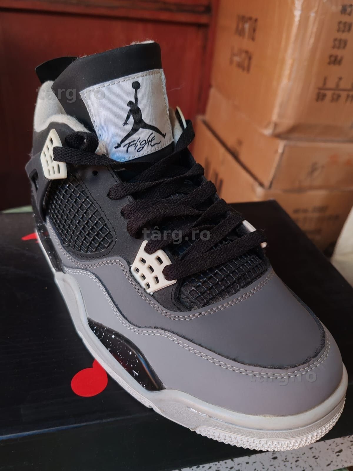 Jordan 4 retro fear 7