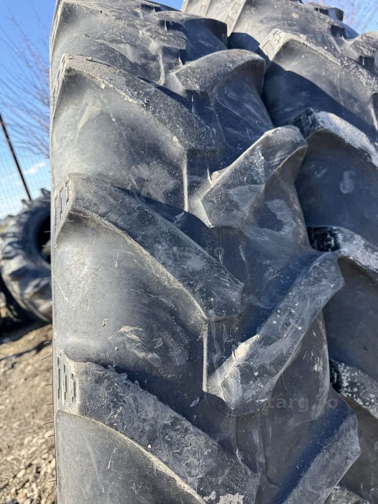 340/85r48 bkt tractor 3