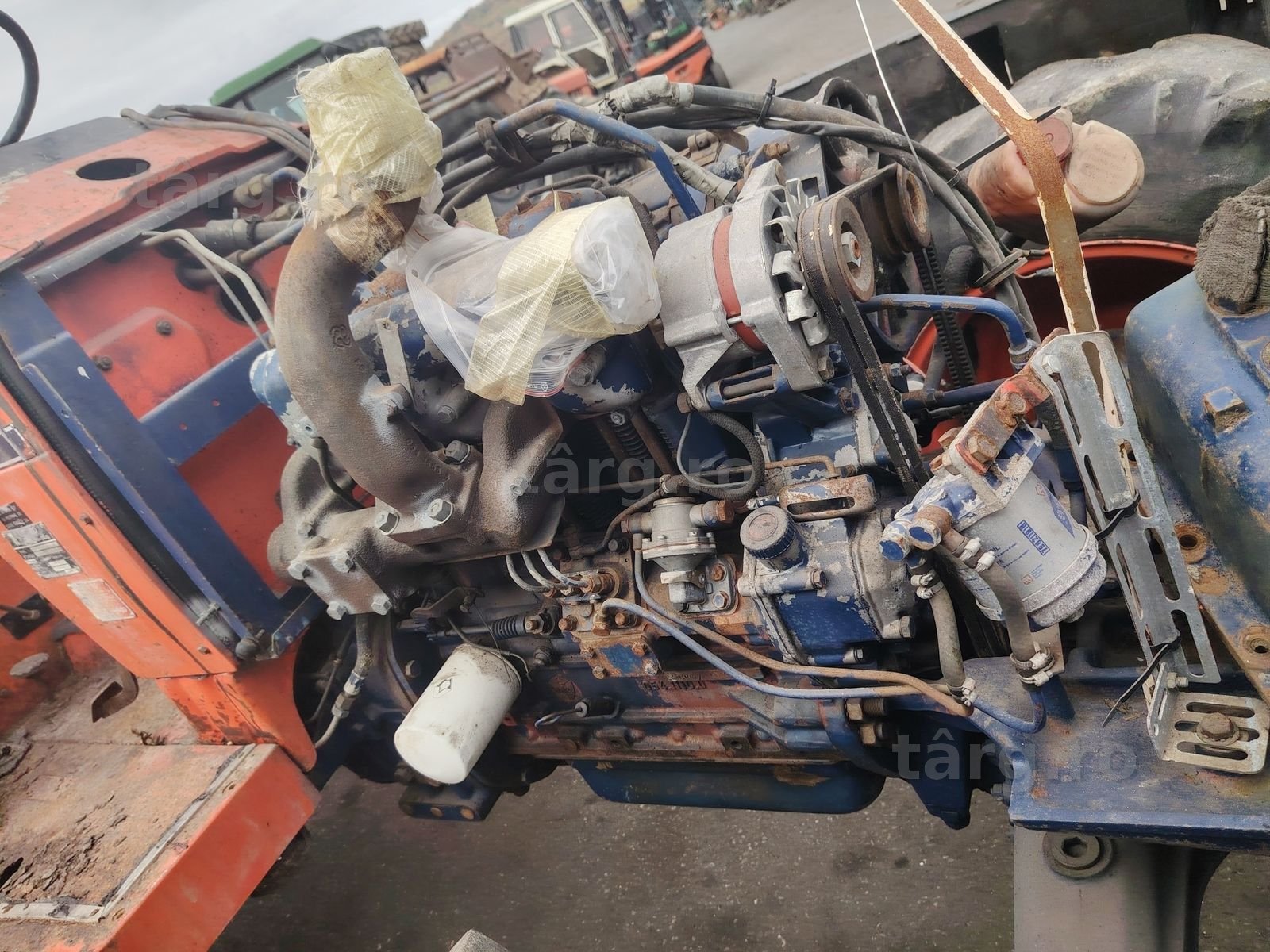 Motor tractor same taurus