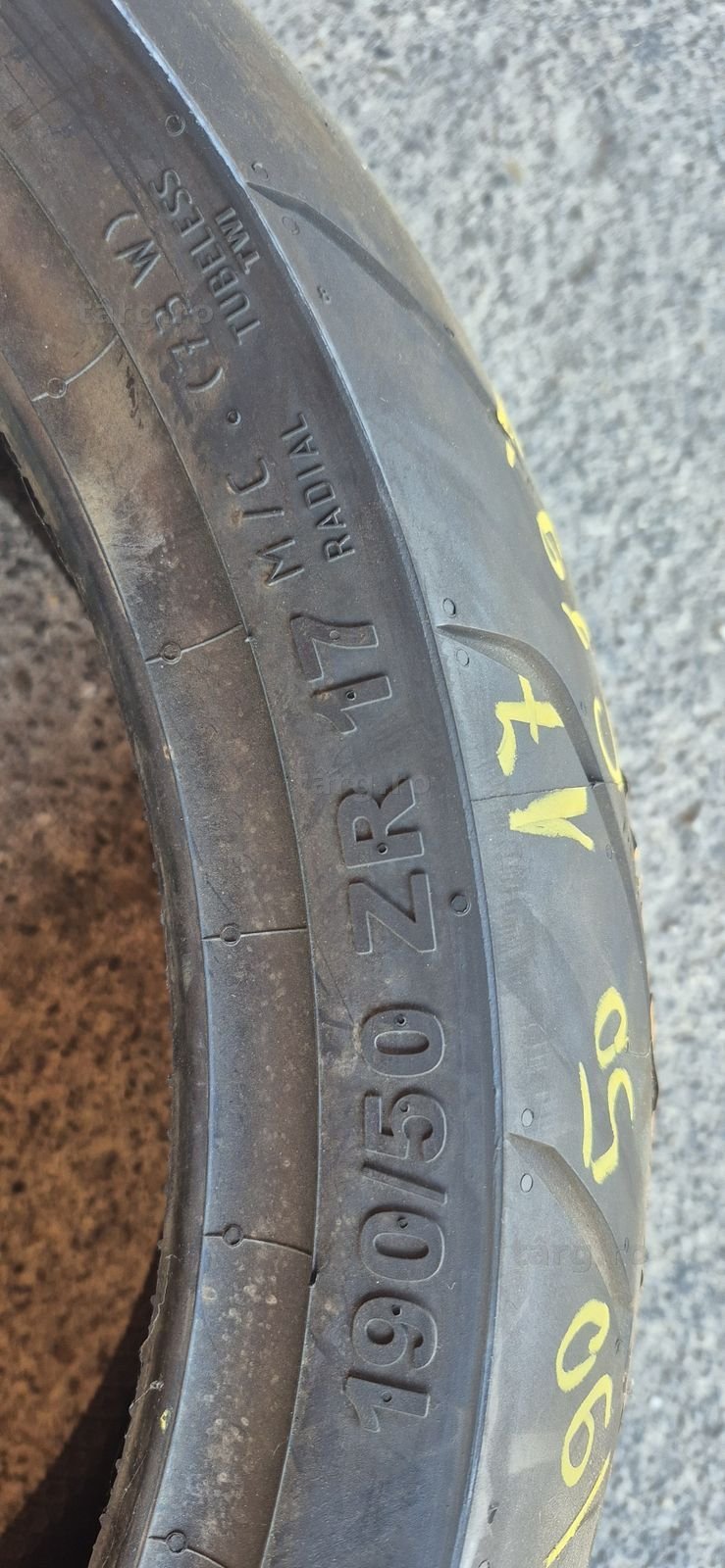 2 anvelope moto noi Continental,fata 120/70 ZR17 M/C,spate 190/50 ZR17 M/C.Pretul este pe bucata. 7