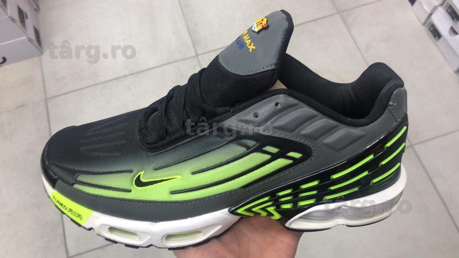 Nike air max plus 3 2