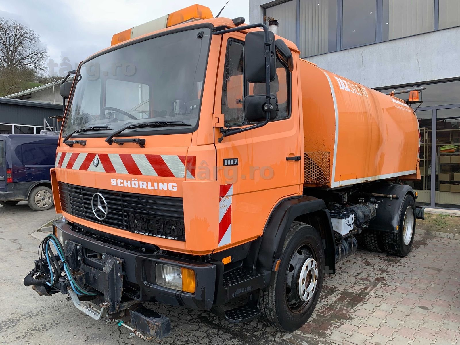 Automaturatoare cu aspirator Mercedes Benz 1117 Anul fabricatiei 1992