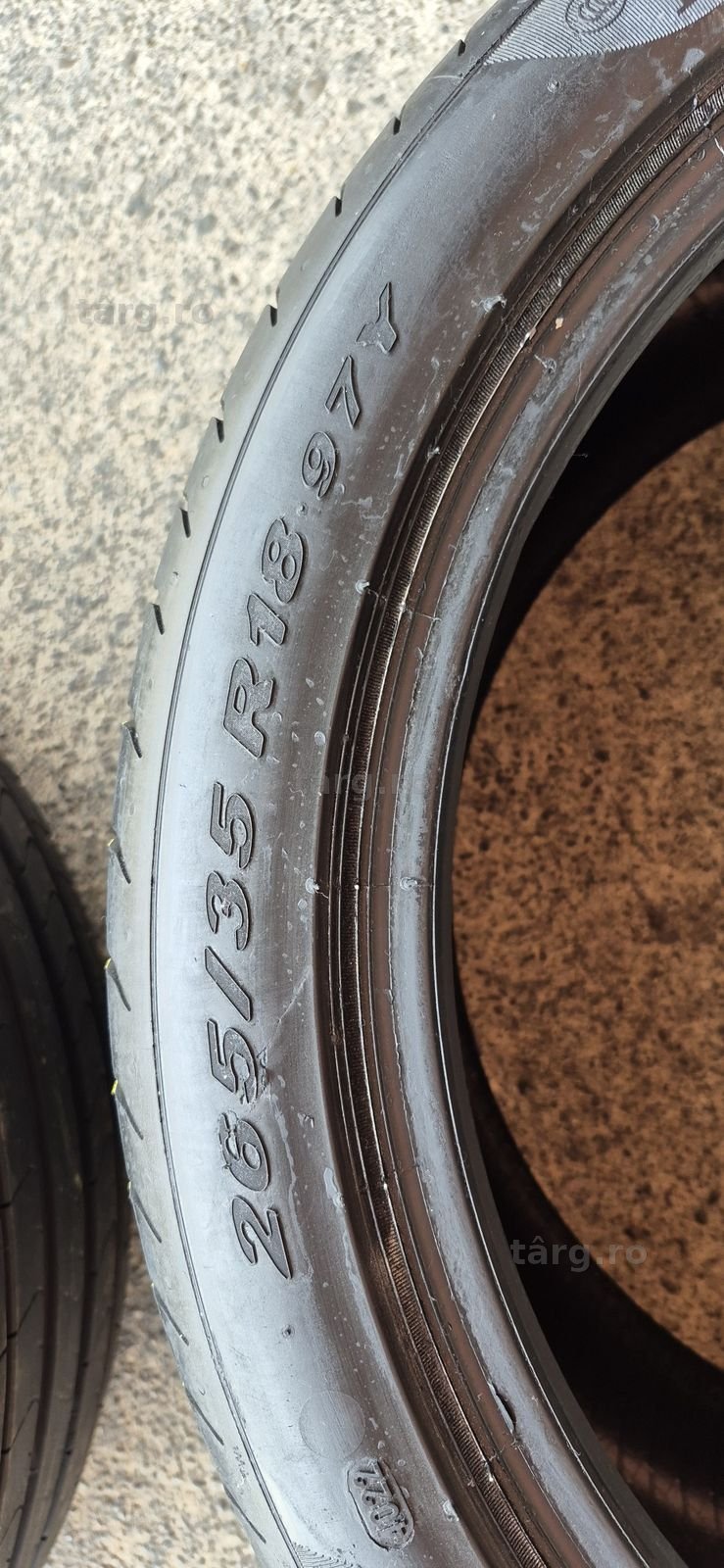 4 anvelope vara Pirelli,fata 245/40/18,spate 265/35/18,dot 2021-2022.Pretul este pe bucata. 7