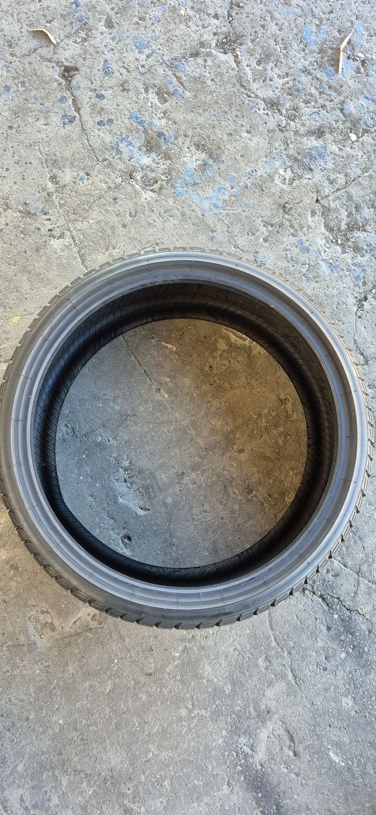 2 anvelope iarna Pirelli 245/30/20.Pretul este pe bucata. 5