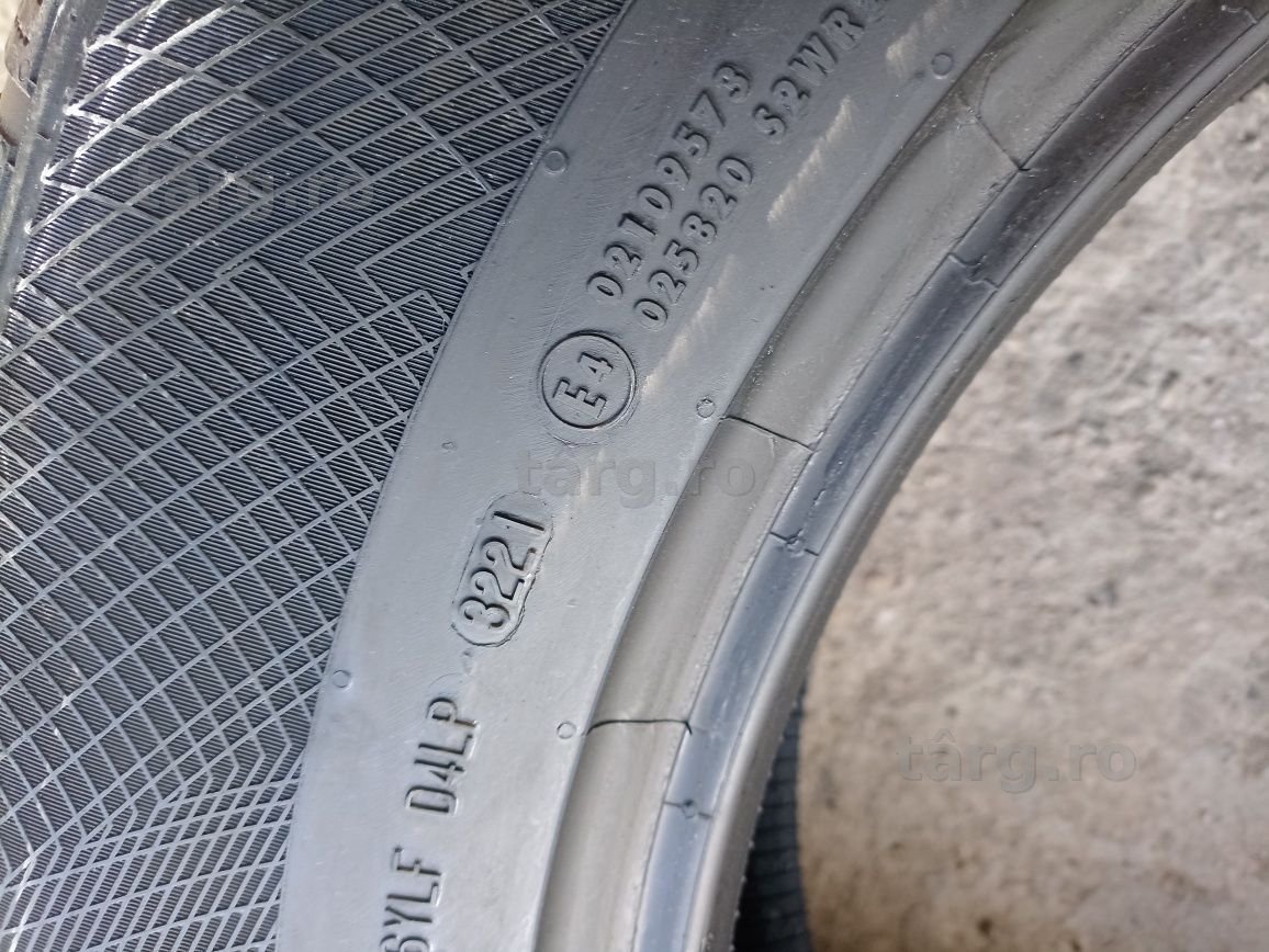 2 anvelope de iarna Continental 255/65 R19 dot 3221 3