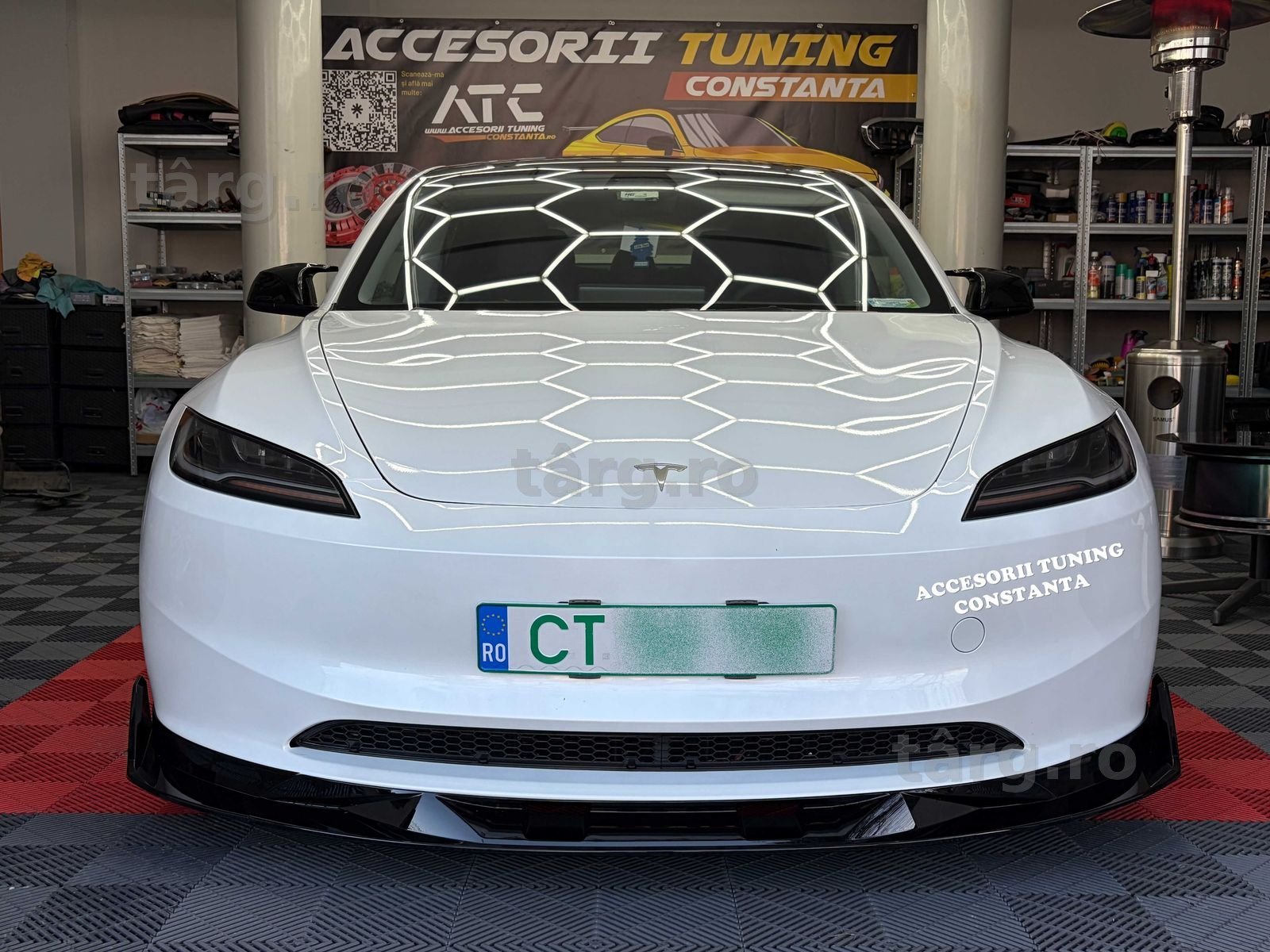 Aero Kit Tesla Model 3 2023+ Lip fata + Difuzor Spate + Lip Prag +++
