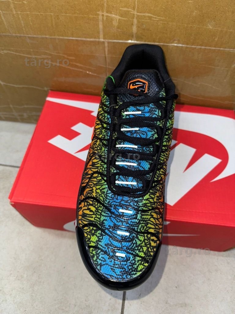 Nike air max plus ' 8