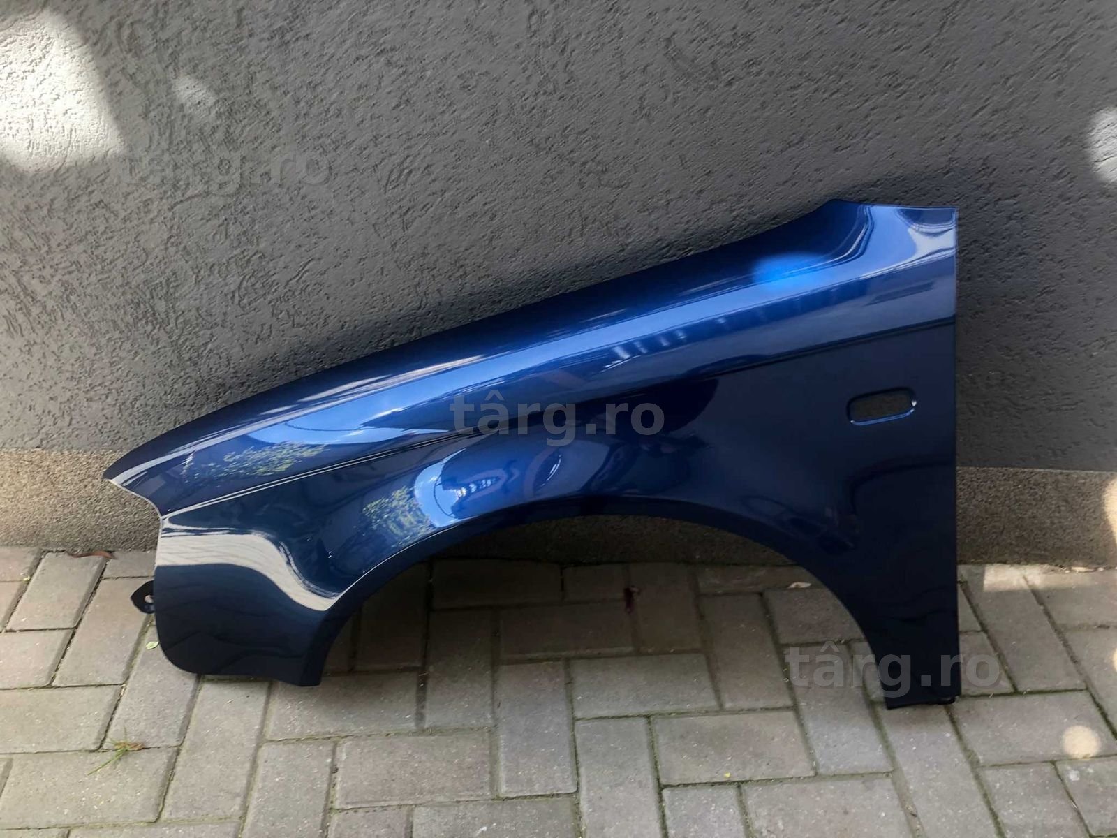 Aripa Fata Stanga Audi A4 B7 An 2004-2007 Vopsita Albastru