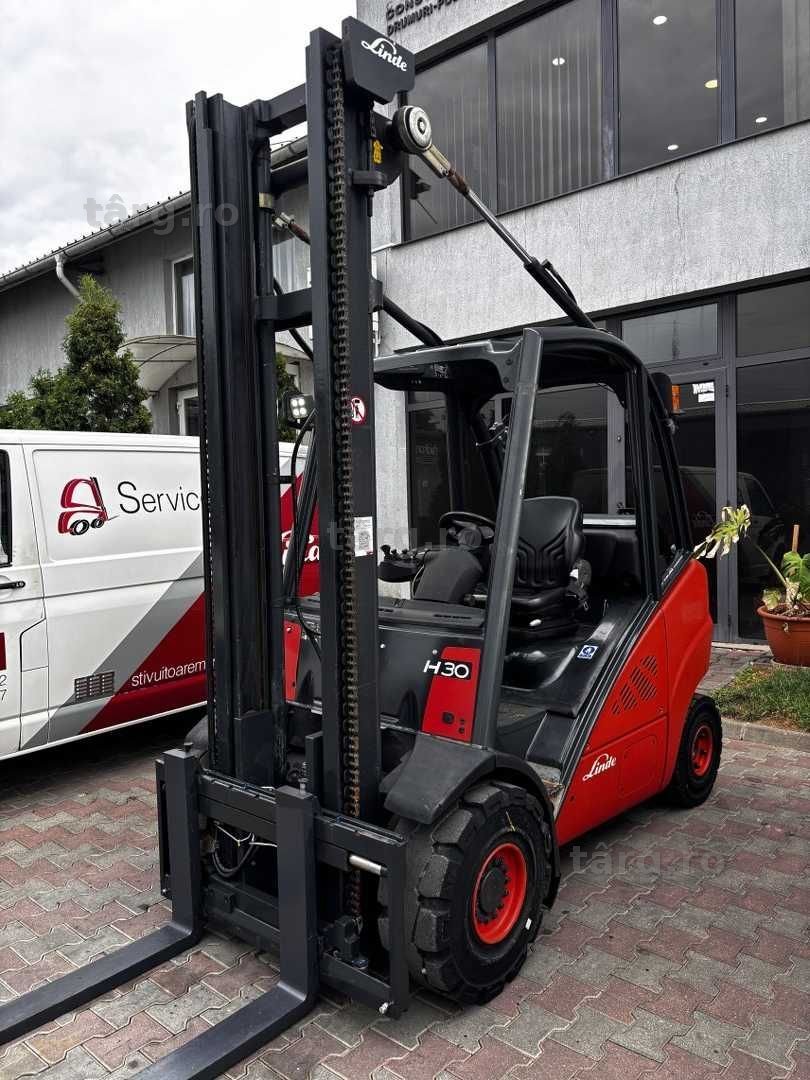 Stivuitor - Motostivuitor Linde H30T GPL An fabricație: 11/2011
