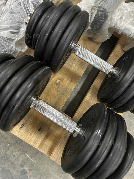 Set gantere reglabile, din fier cauciucat 45 kg : 2 x 22,5KG