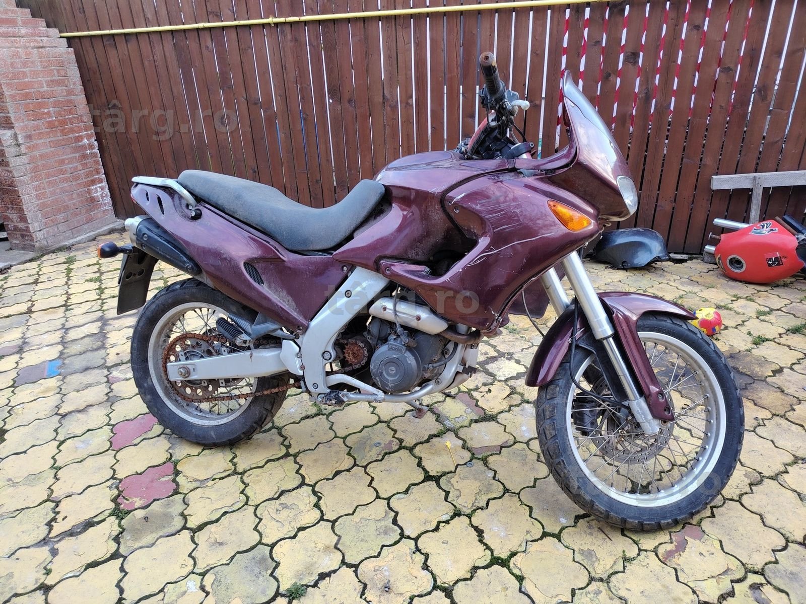 Carenaj Evacuare Aprilia Pegaso 650