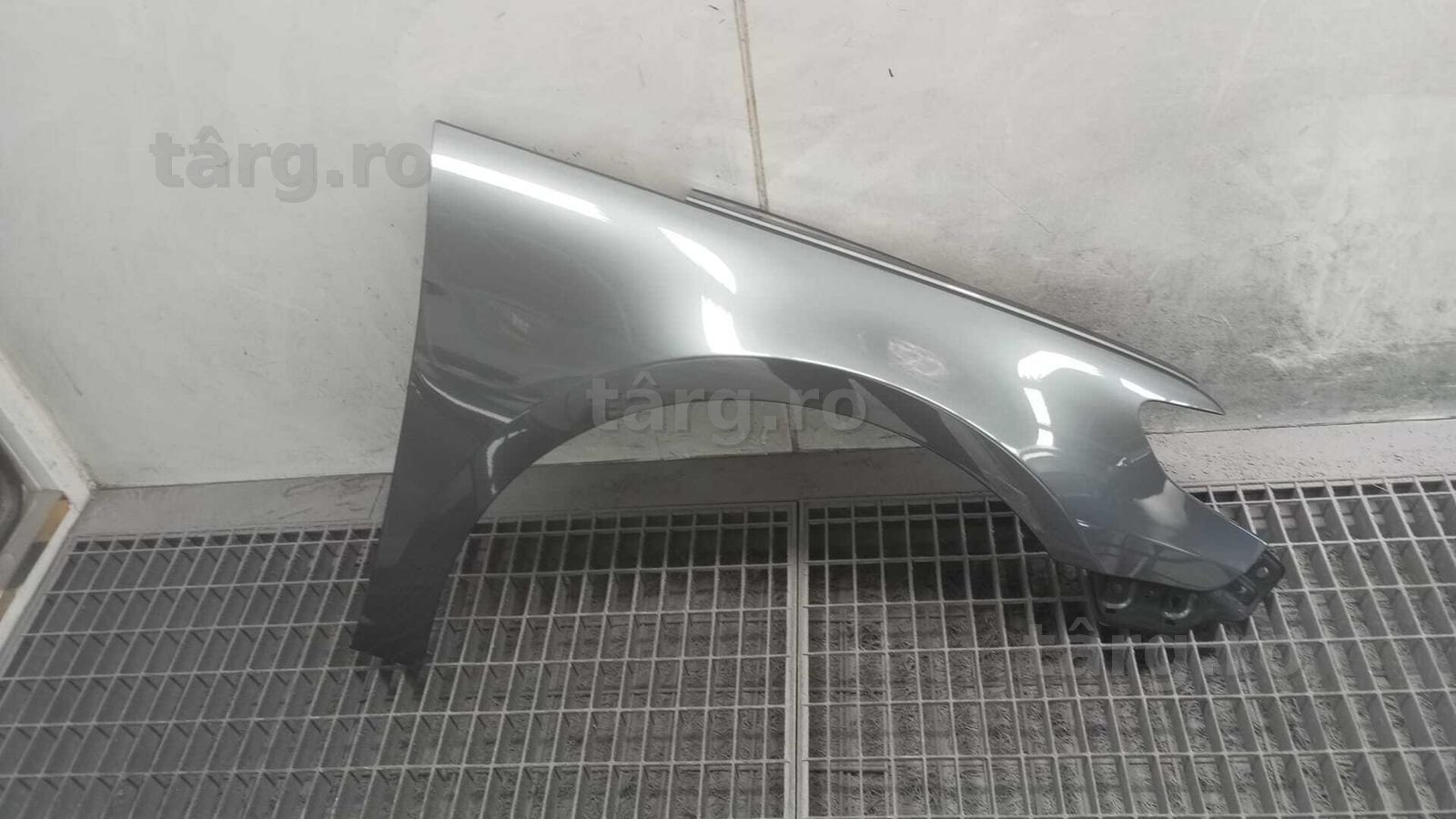 Aripa Fata Dreapta VW Passat CC 2008-2012 (LK7X (Gri Inchis))