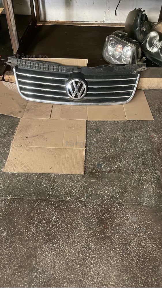 Grila bara fata Vw Passat B5.5