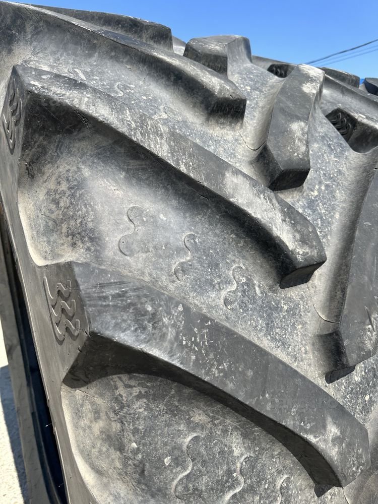 650/65r38 bkt tractor 3