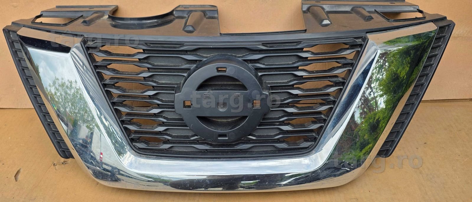 Grila radiator Nissan x-Trail T32 Facelift 2017 2018 / 2019 2020