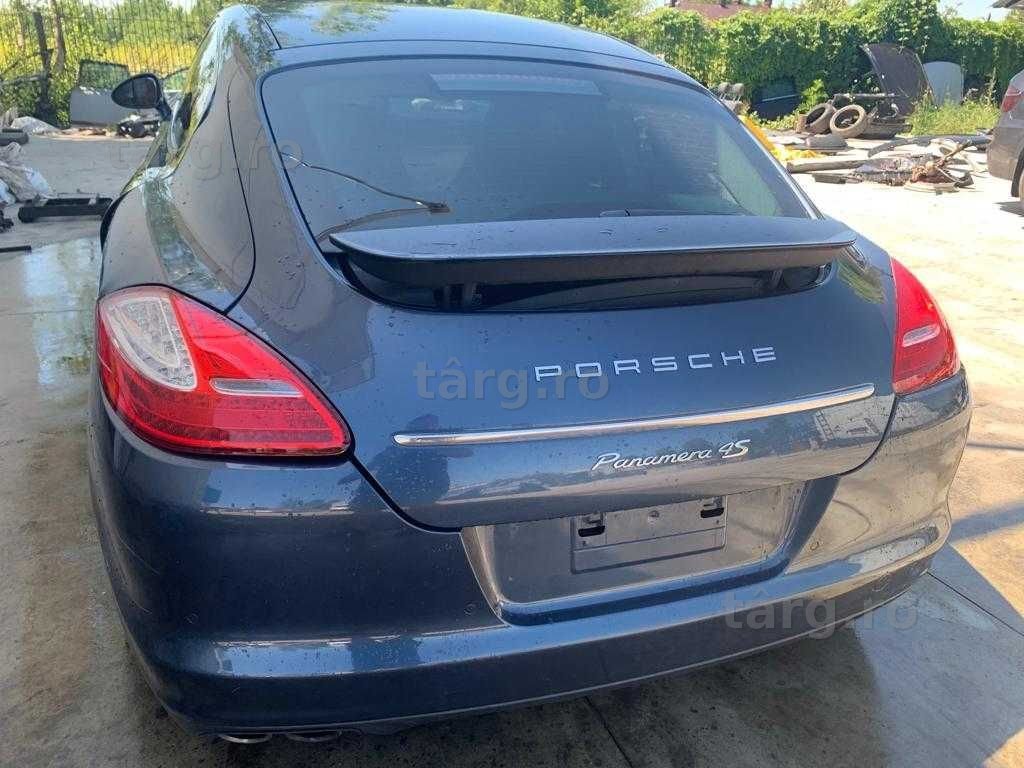 Dezmembrez porsche panamera 4.8 tip M4820/bara spate panamera/stop