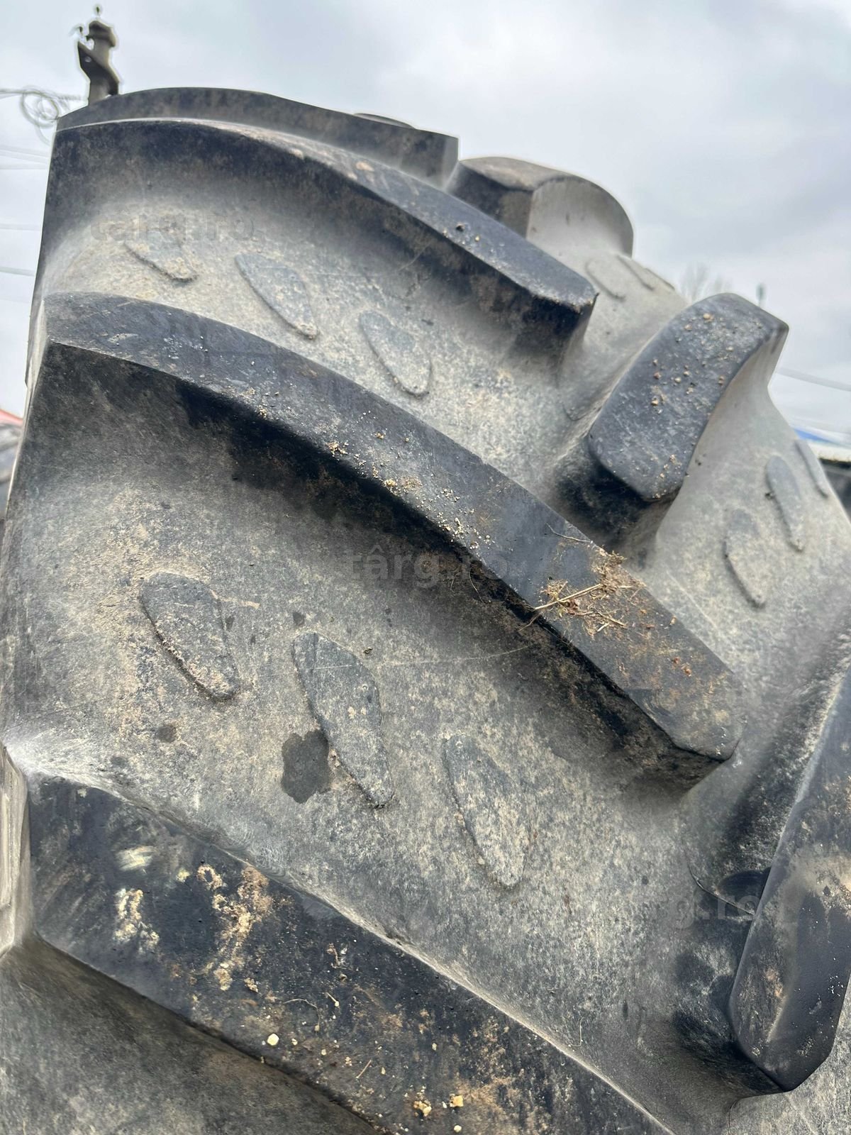 650/65 R42 Kleber 4