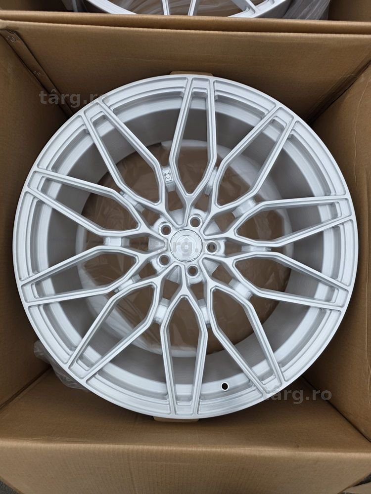 Jante noi forjate concave Audi Q8 rsQ8 R23