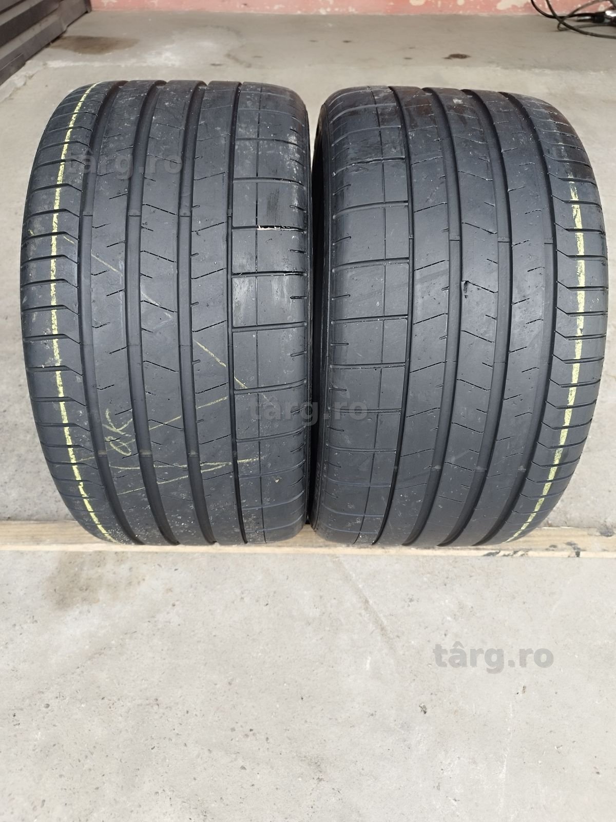 2 anvelope de vară Pirelli P Zero 305/30/20,dot2018
