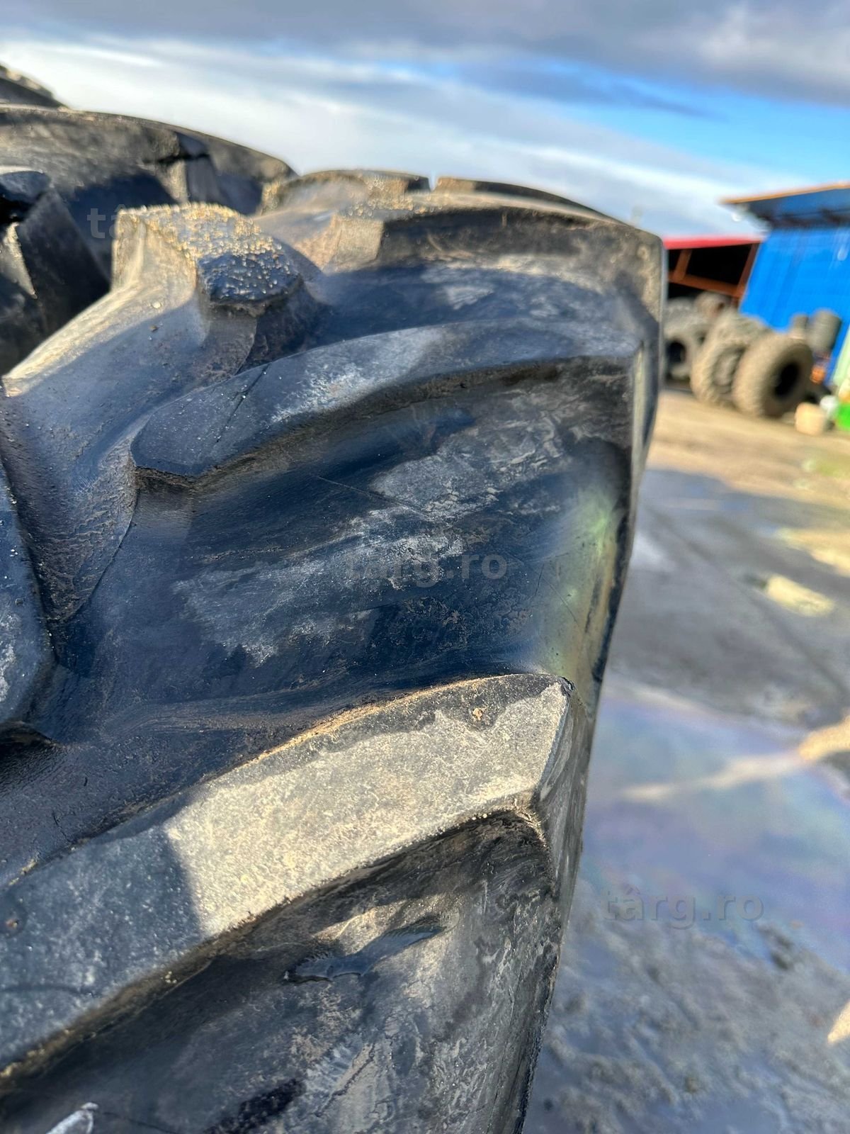 12,4 R38 Michelin 4