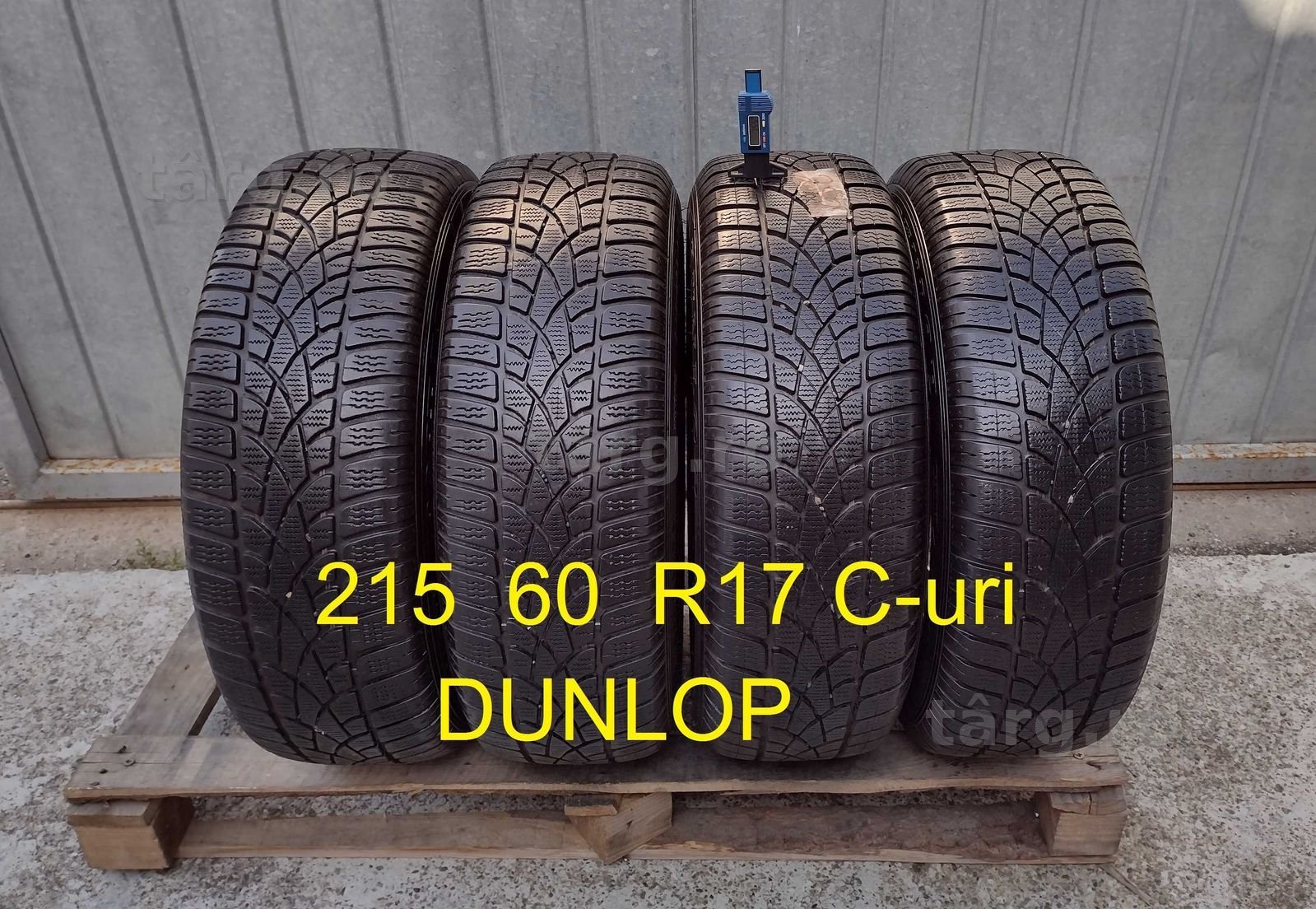 Cauciucuri de iarna 215 60 R17 C-uri Dunlop Cargo