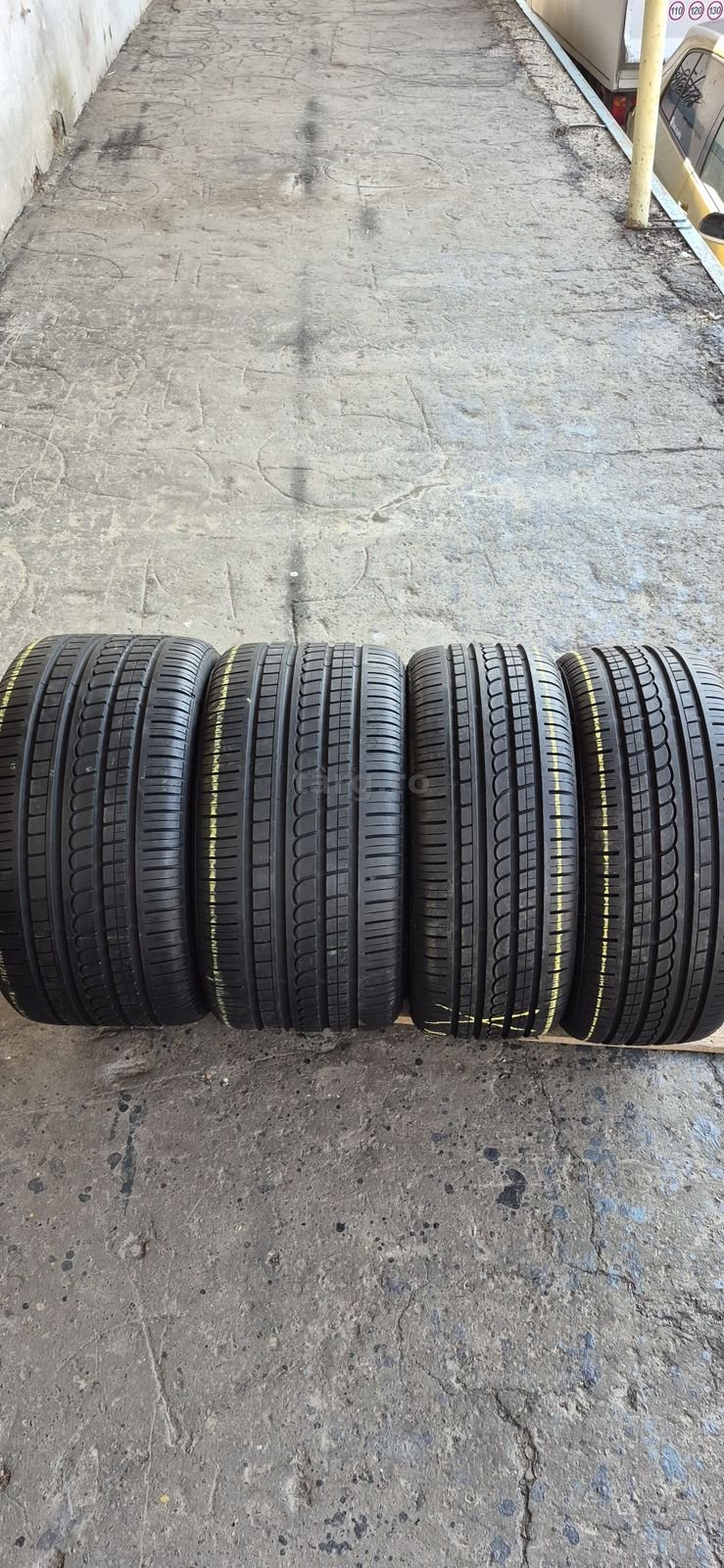 4 anvelope vara ca noi Pirelli,fata 225/40/18,spate 285/30/18,dot 2020.Pretul este pe bucata.