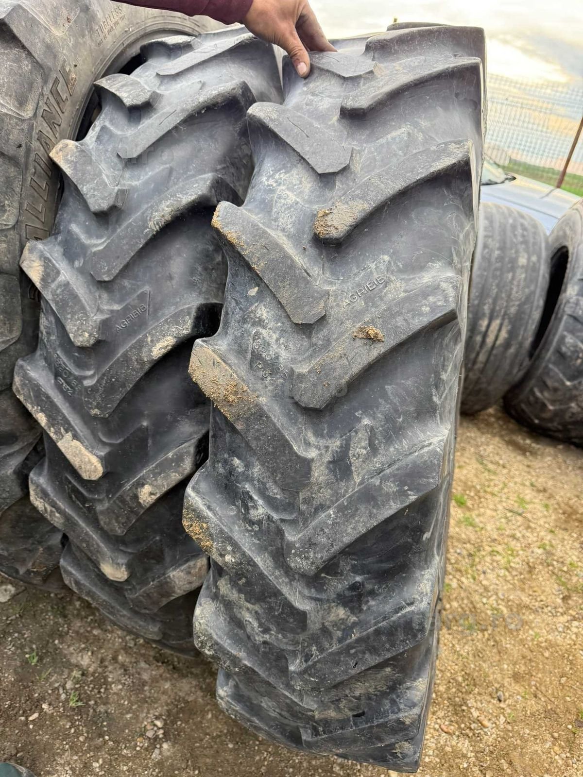 Anvelope 320.85 R34