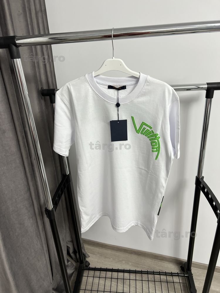 Tricou LOUIS VUITTON Alb/Negru super calitate