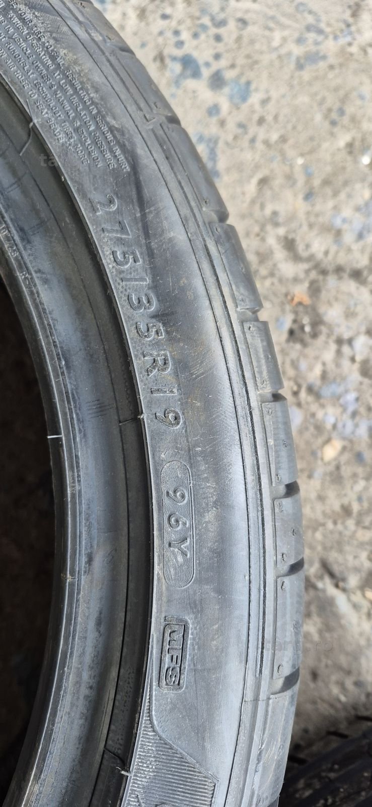 2 anvelope vara runflat noi Dunlop 275/35/19.Pret/bucata 5