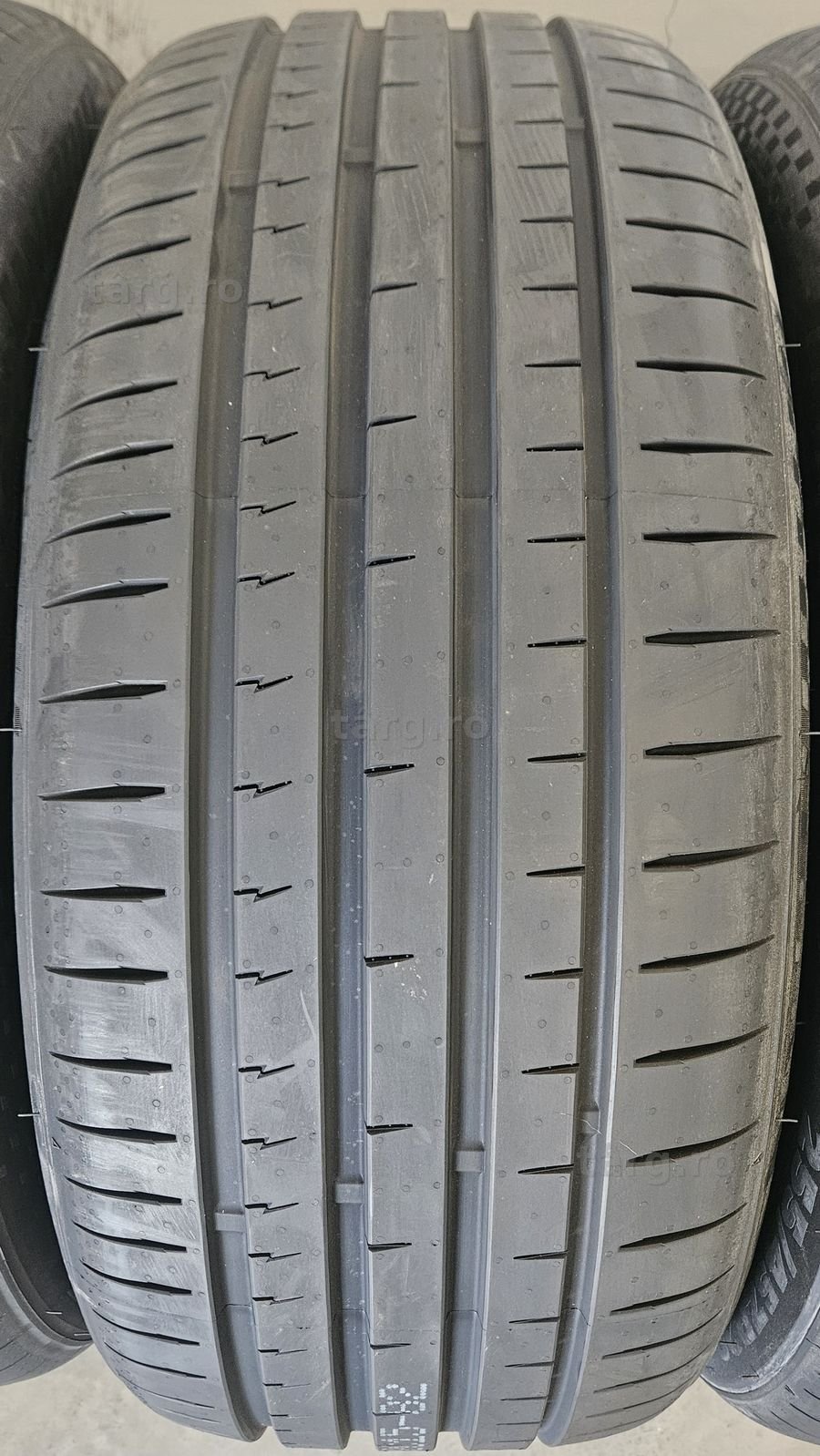 255/45 R20  105Y XL UNIGRIP (Gripmax) Anvelope vara cu protectie janta 4