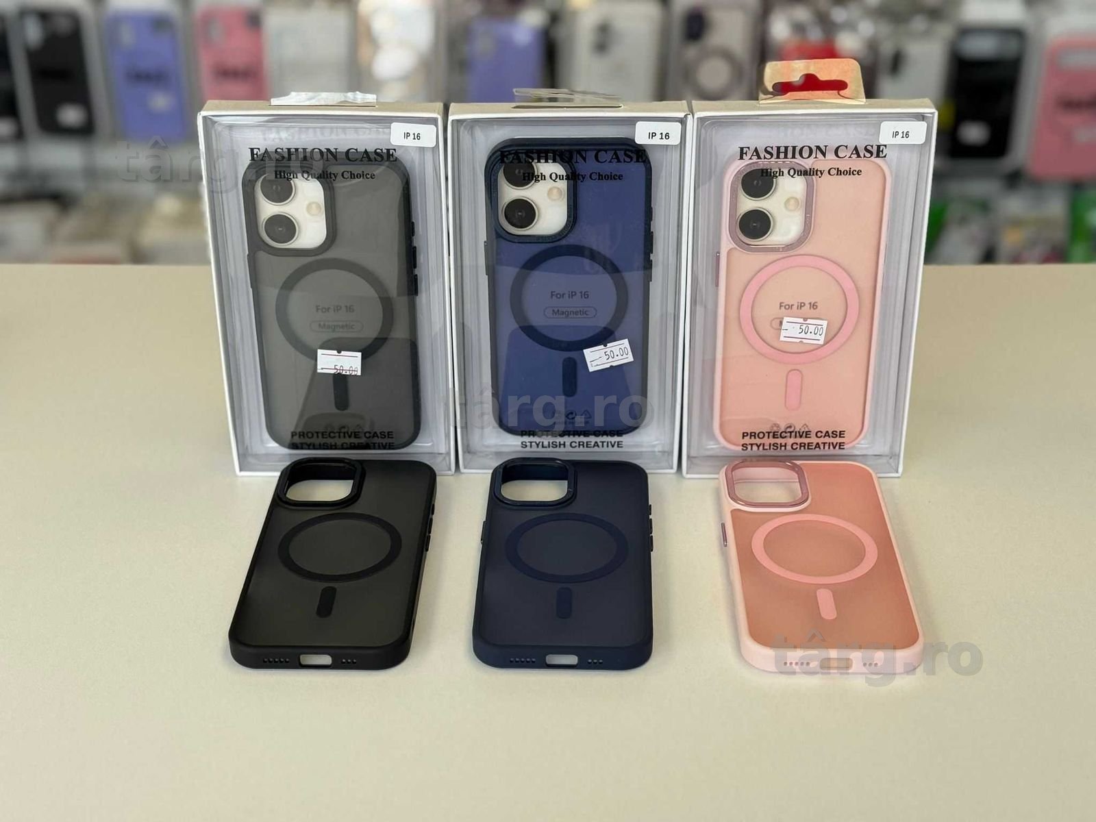 Husa cu MagSafe Fumurie , folie, cablu, incarcator iPhone 16 2