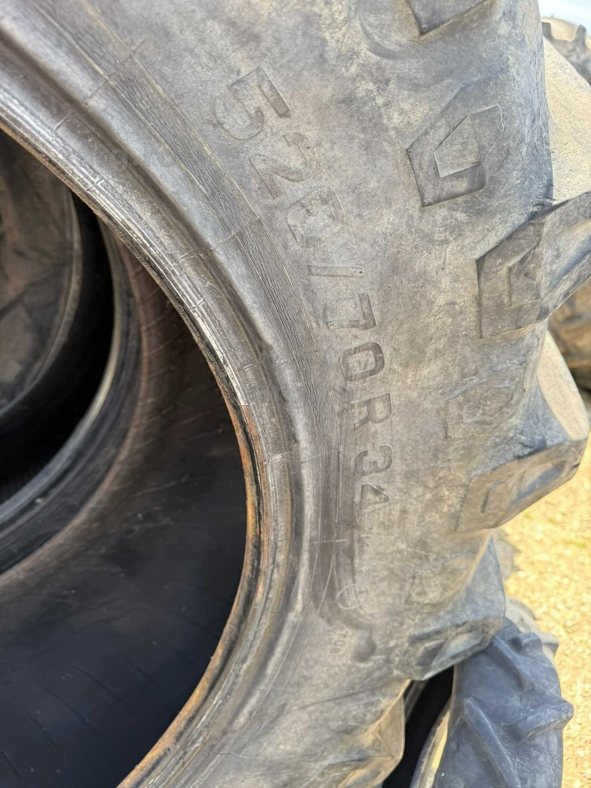 Anvelopa 520.70 R34 2