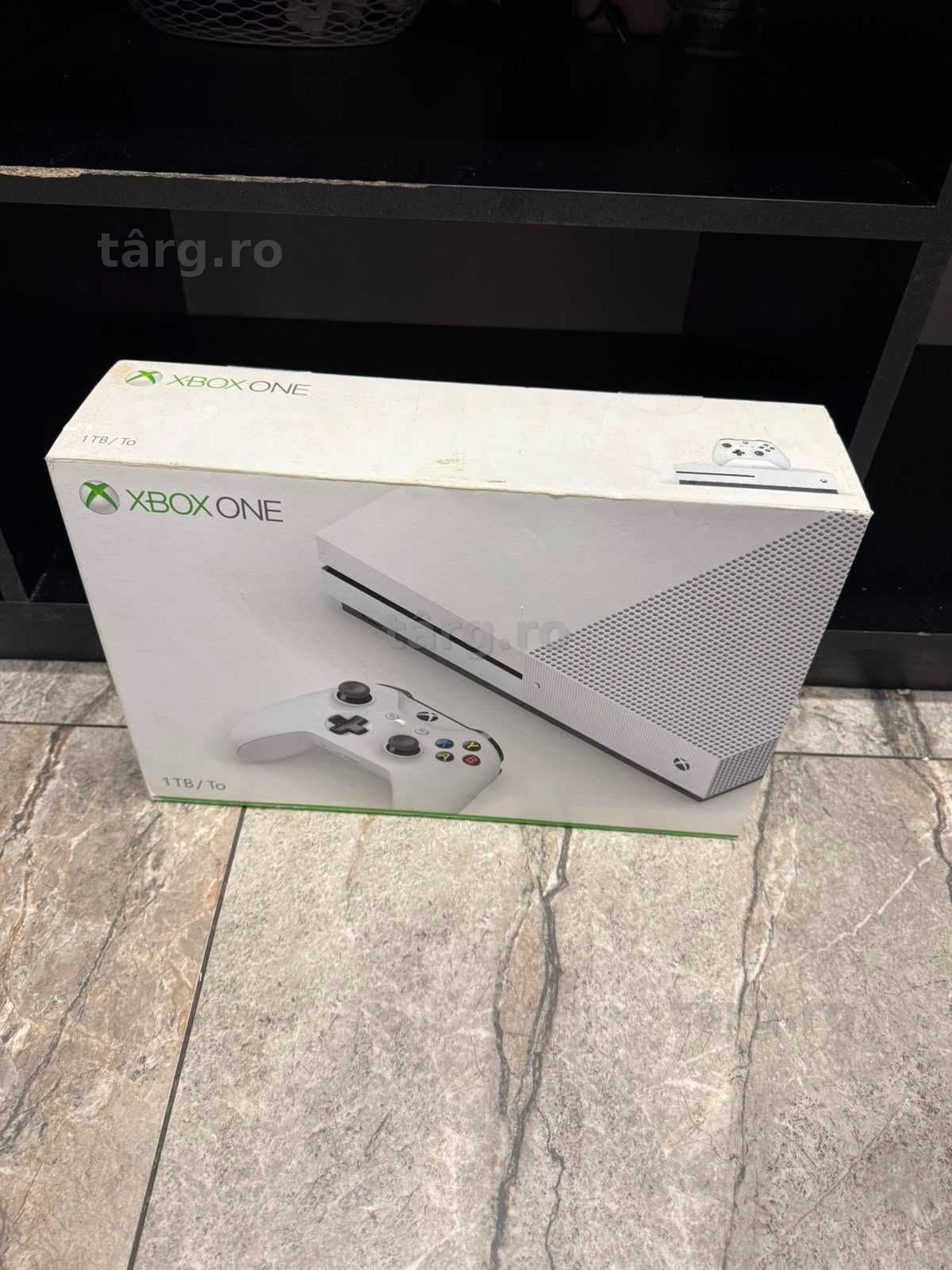 HOPE AMANET P2 - Xbox One S / 1TB / 1 Maneta