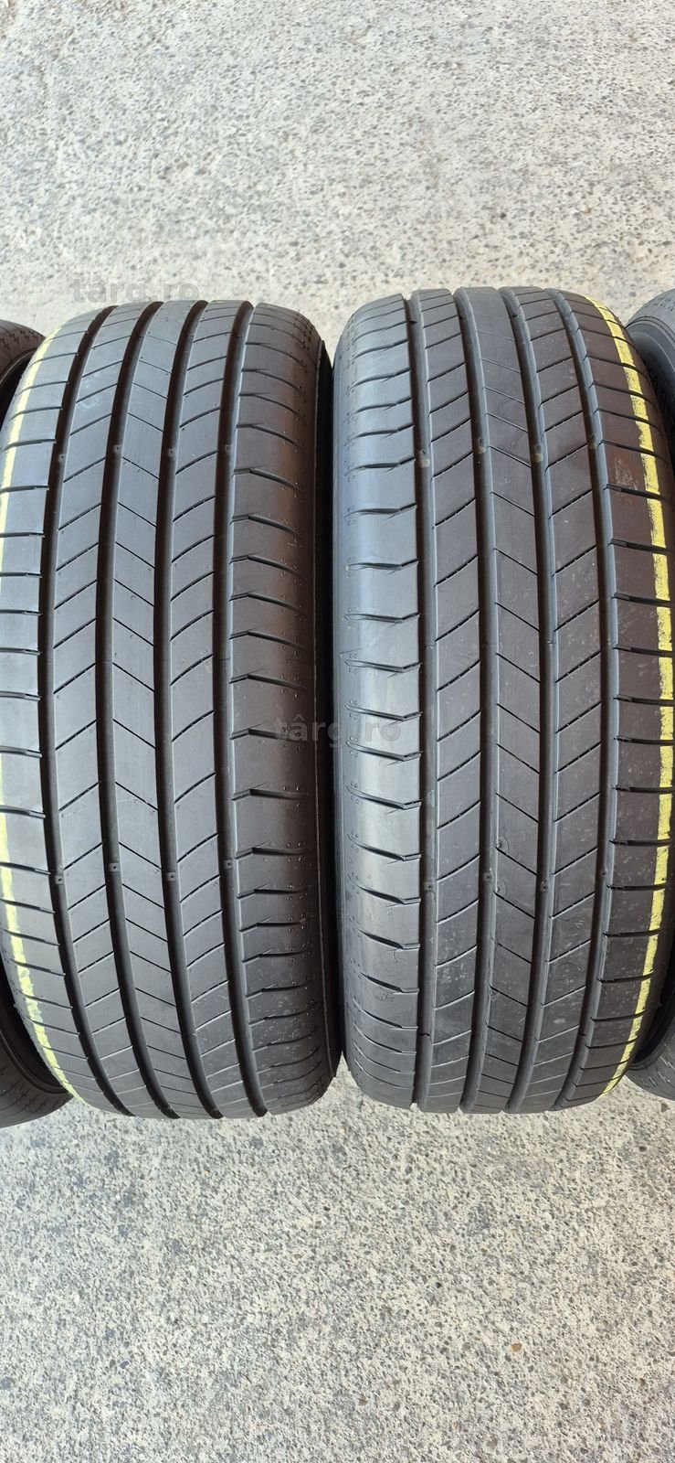4 anvelope vara  noi Kumho 215/60/17,dot 2025.Pretul este pe bucata. 2
