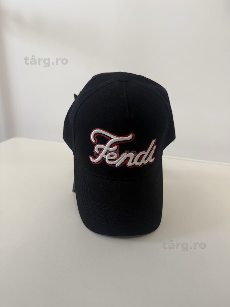 Sapca FENDI super calitate