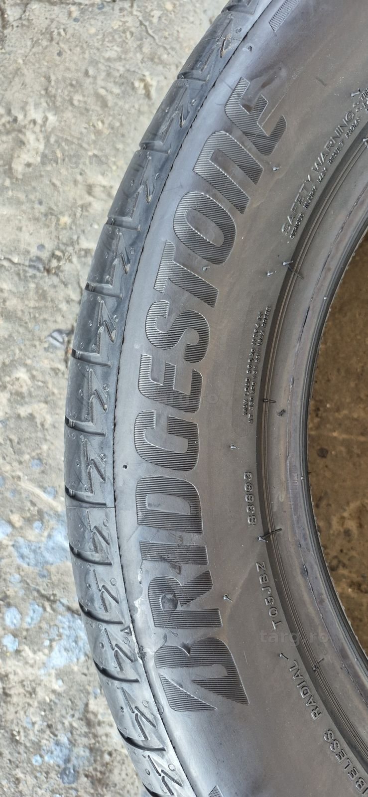 4 anvelope vara, doua noi,doua ca noi Bridgestone 235/55/18.Pretul este pe bucata. 4