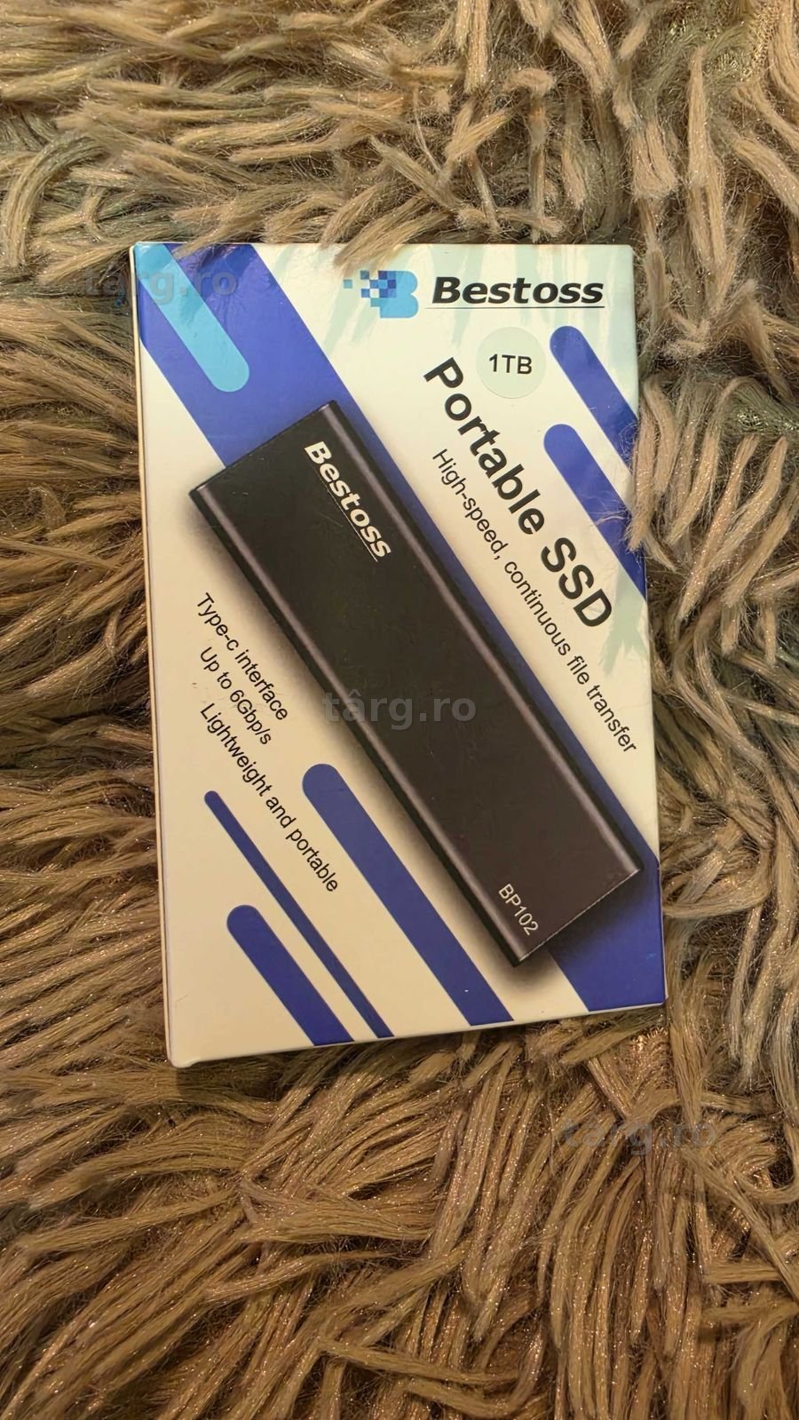 SSD portabail 1TB, real, + cablu de date