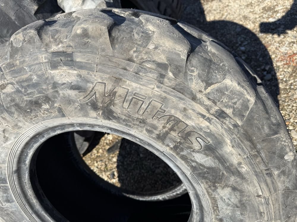 365/70r18 mitas 5