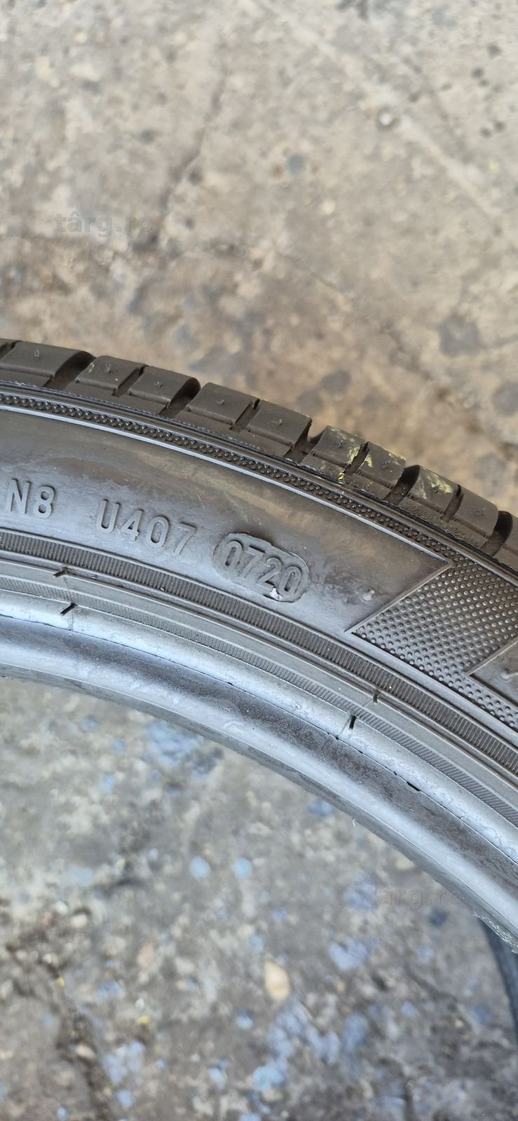 4 anvelope vara ca noi Pirelli,fata 225/40/18,spate 285/30/18,dot 2020.Pretul este pe bucata. 8
