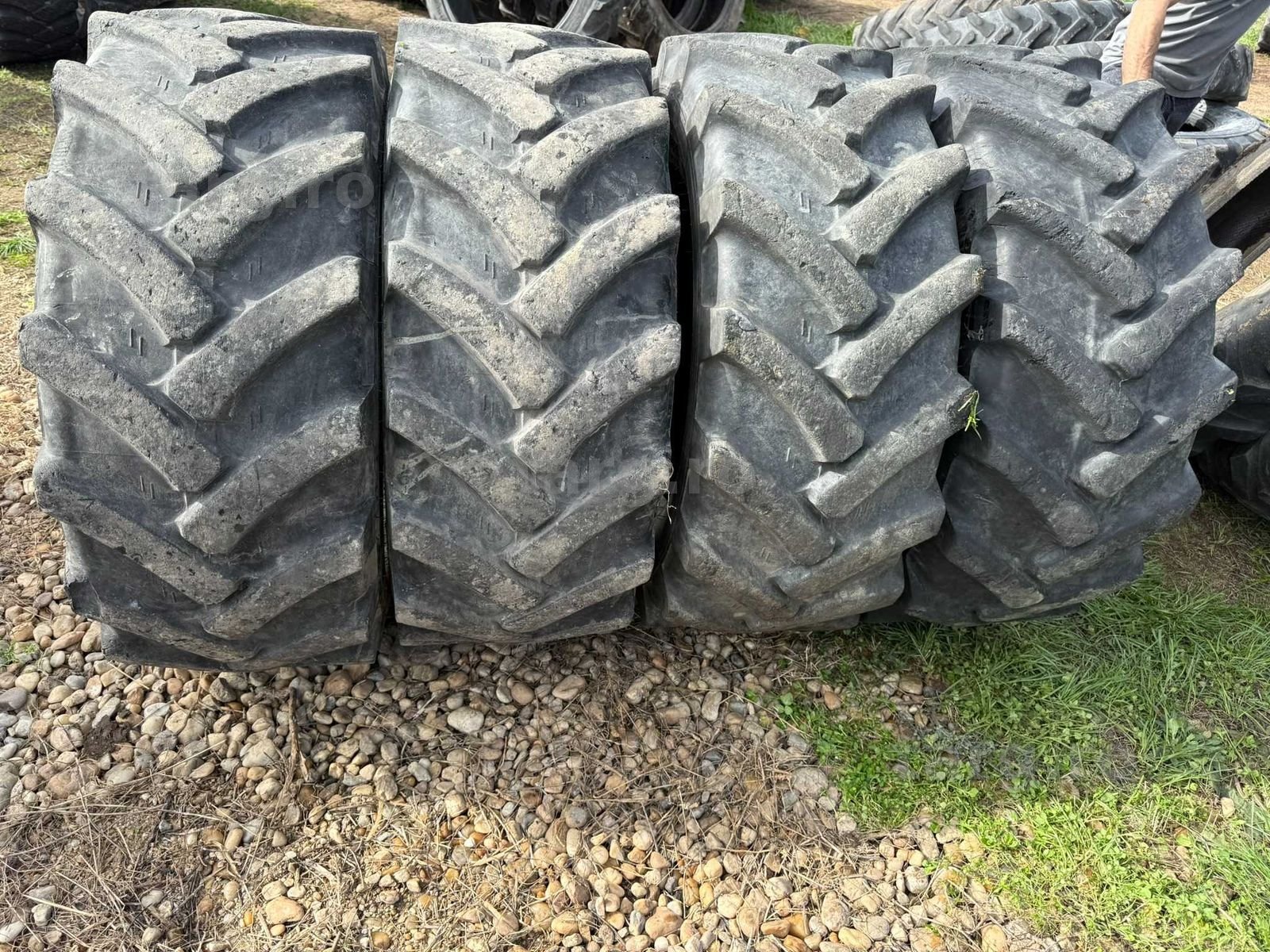 Anvelope sh 405.70 R24 Mitas 5