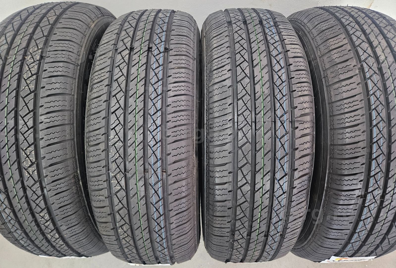 225/65 R17 102H  UNIGRIP (Gripmax) Anvelope H/T 4x4 M+S 3