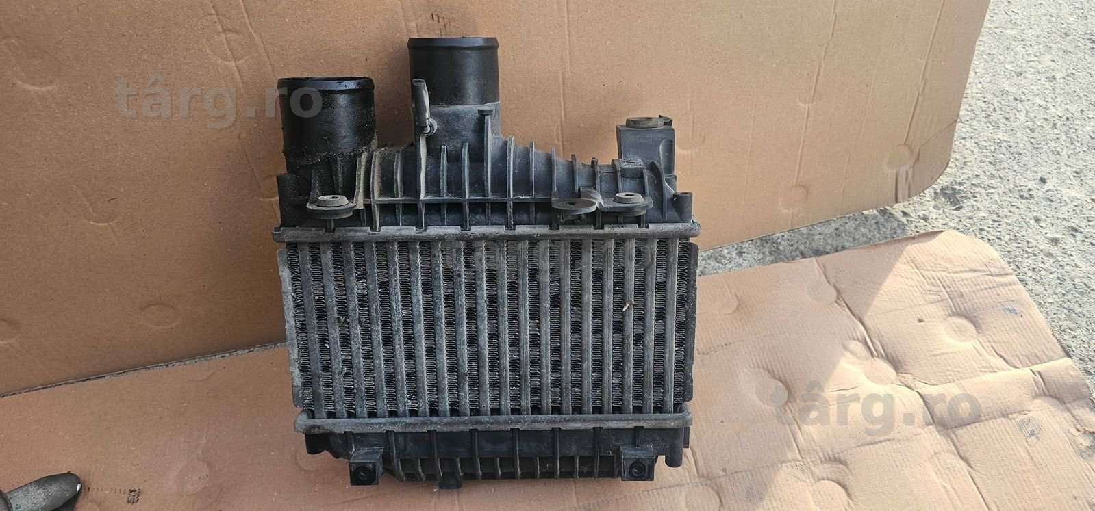 Radiator intercooler Toyota Avensis T25 2.0 D-4D 2004 / 2005 2006